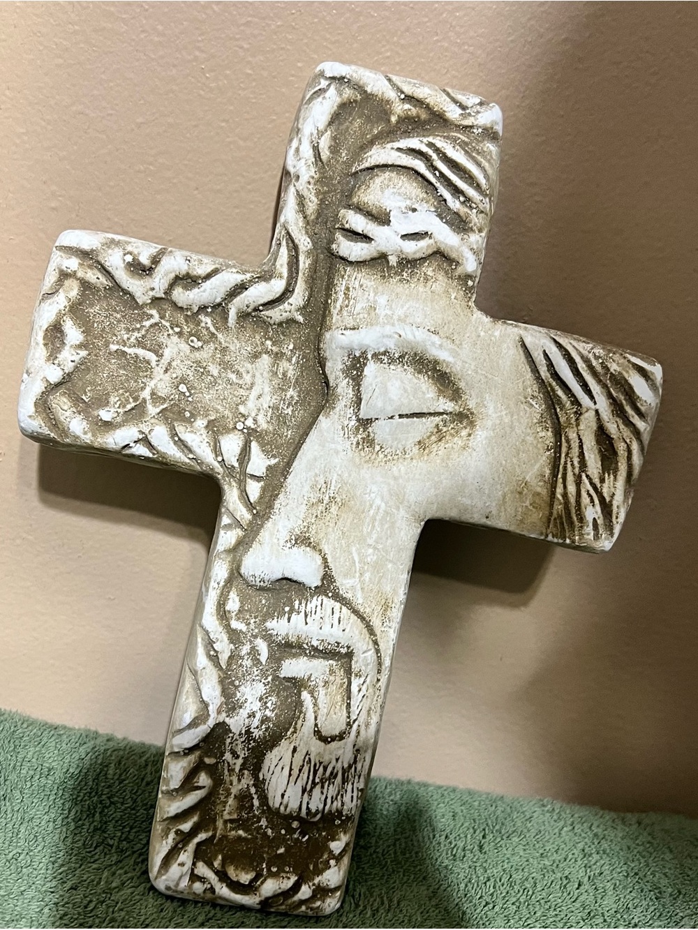 Decorative Resin Jesus Face Cross Wall Art - Cream and Brown